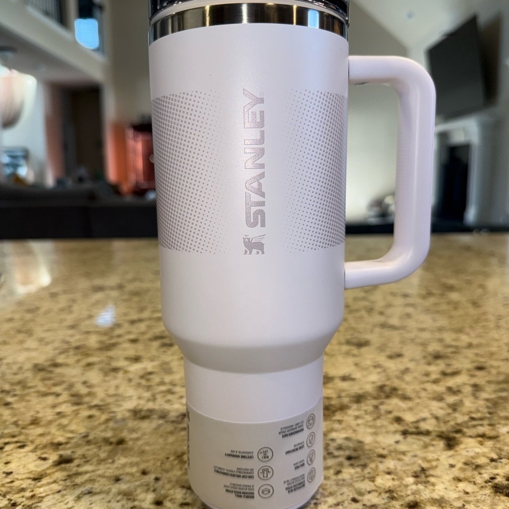 Stanley Classic White Insulated Mug